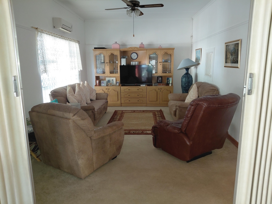 4 Bedroom Property for Sale in Despatch Central Eastern Cape